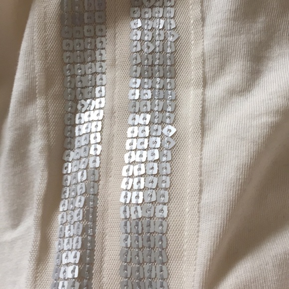 EUC Banana Republic cream tank top w/sequins - Picture 6 of 6